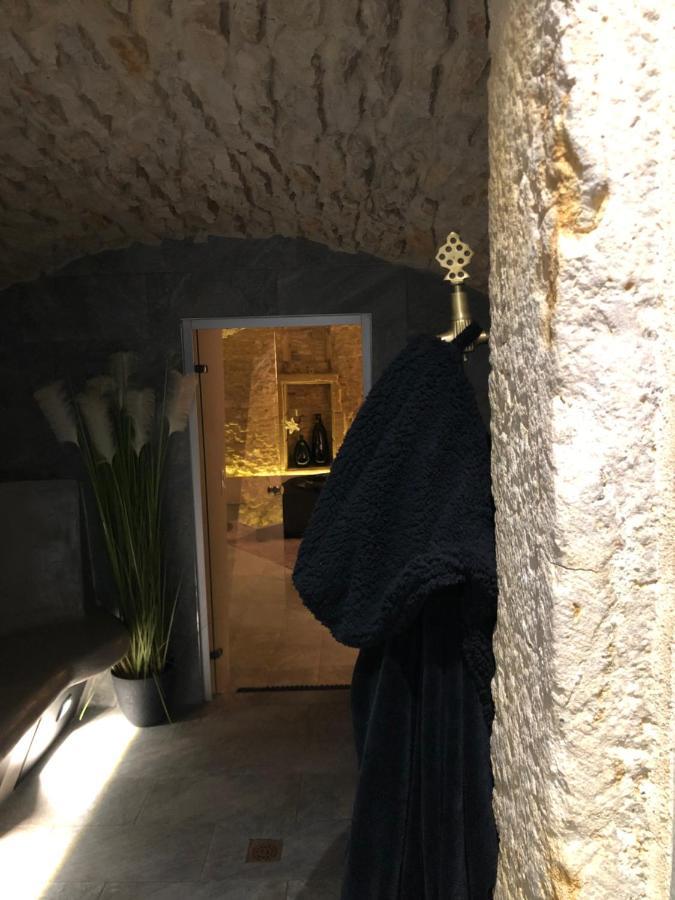 Jaccuzi & Spa Des Caves Stanislas Nancy Exterior photo